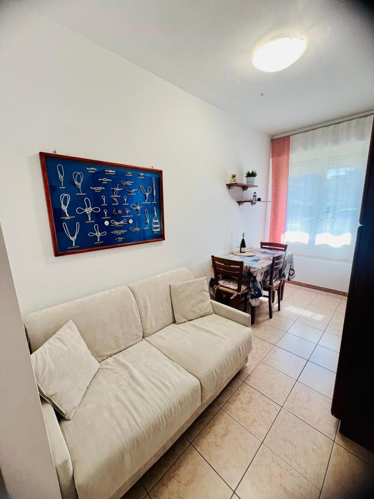 Appartamento Villa Asio ลินญาโน ซับเบียโดโร ภายนอก รูปภาพ